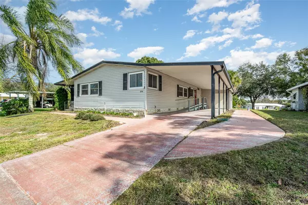 Zellwood, FL 32798,3713 W DIAMOND OAK WAY #515