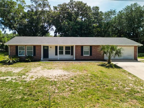 4130 HARRY DR, Fruitland Park, FL 34731