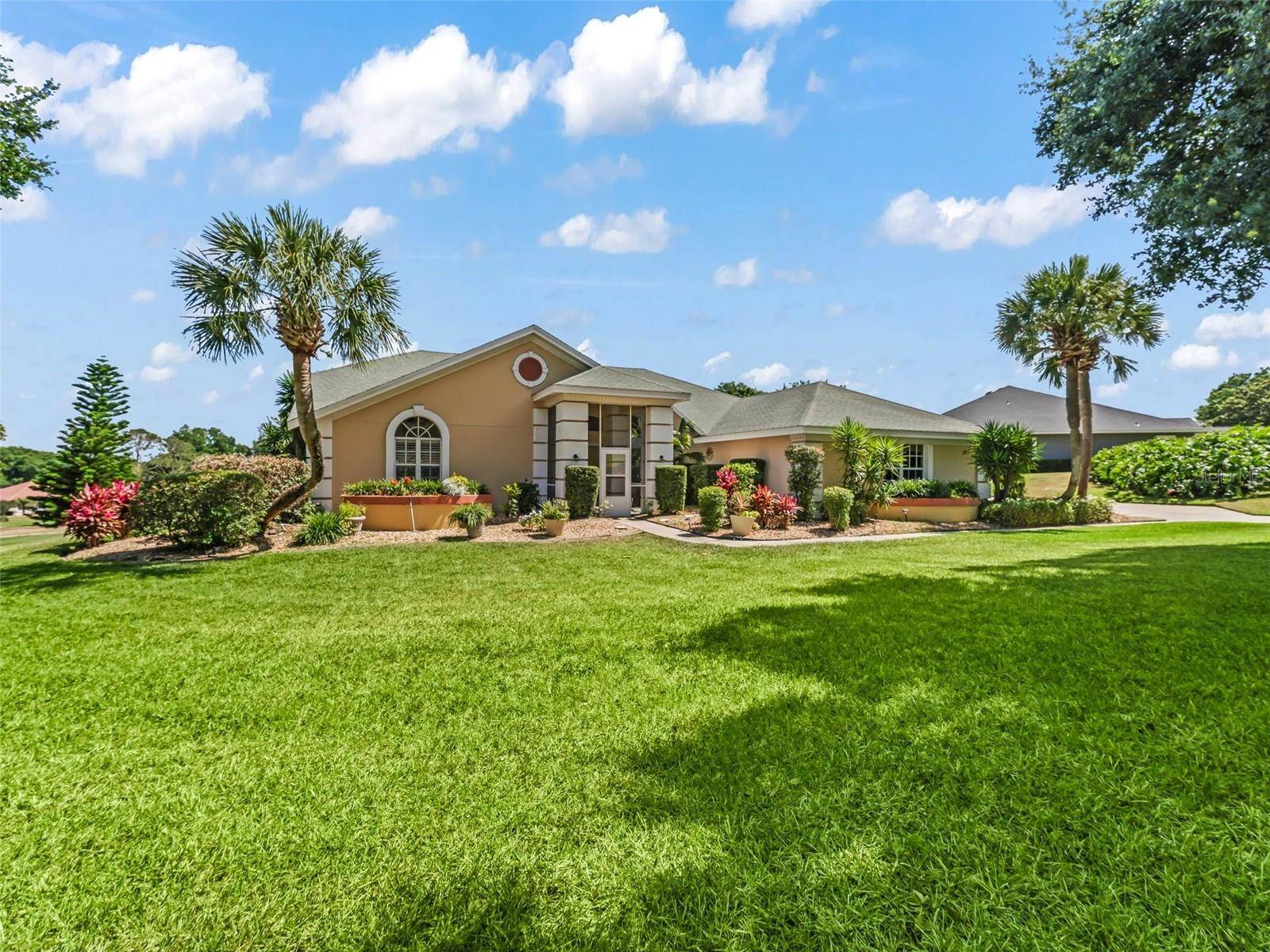39442 HARBOR HILLS BLVD, Lady Lake, FL 32159