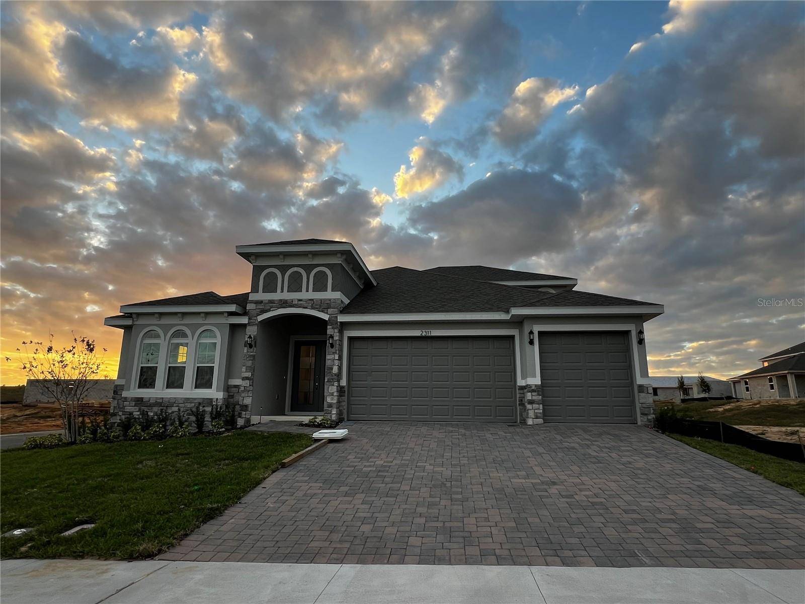 Minneola, FL 34715,2311 JUNIPER BERRY DR
