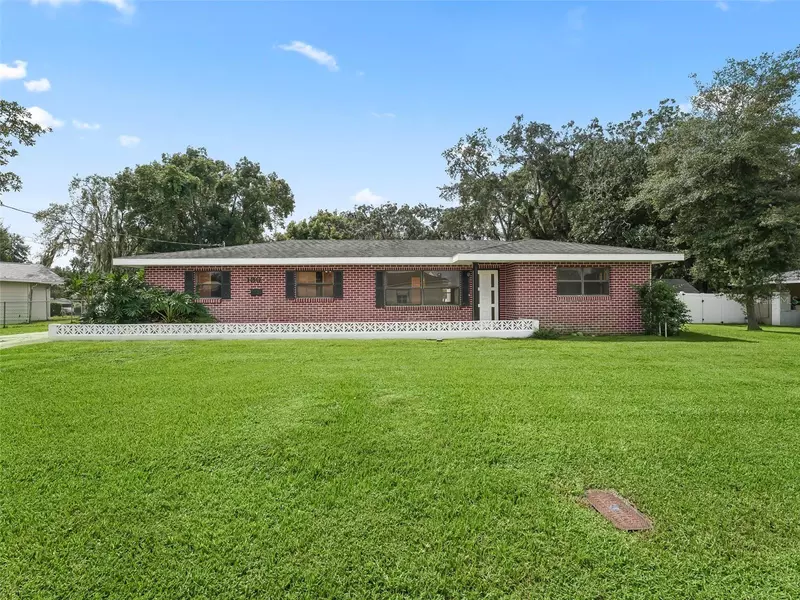 1305 WREN AVE, Leesburg, FL 34748