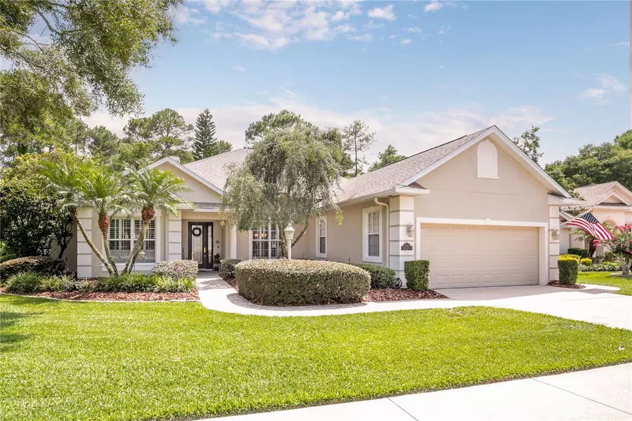 5047 GREENBRIAR TRL, Mount Dora, FL 32757