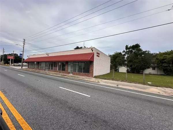 310 N MAIN STREET, Wildwood, FL 34785