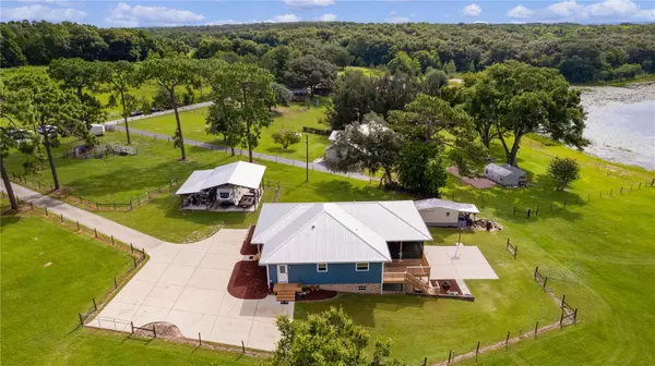 4114 DOVE VALLEY LN, Lady Lake, FL 32159