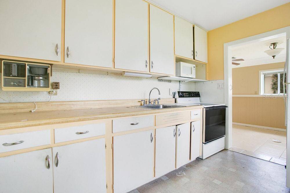 Eustis, FL 32726,1620 MORIN ST