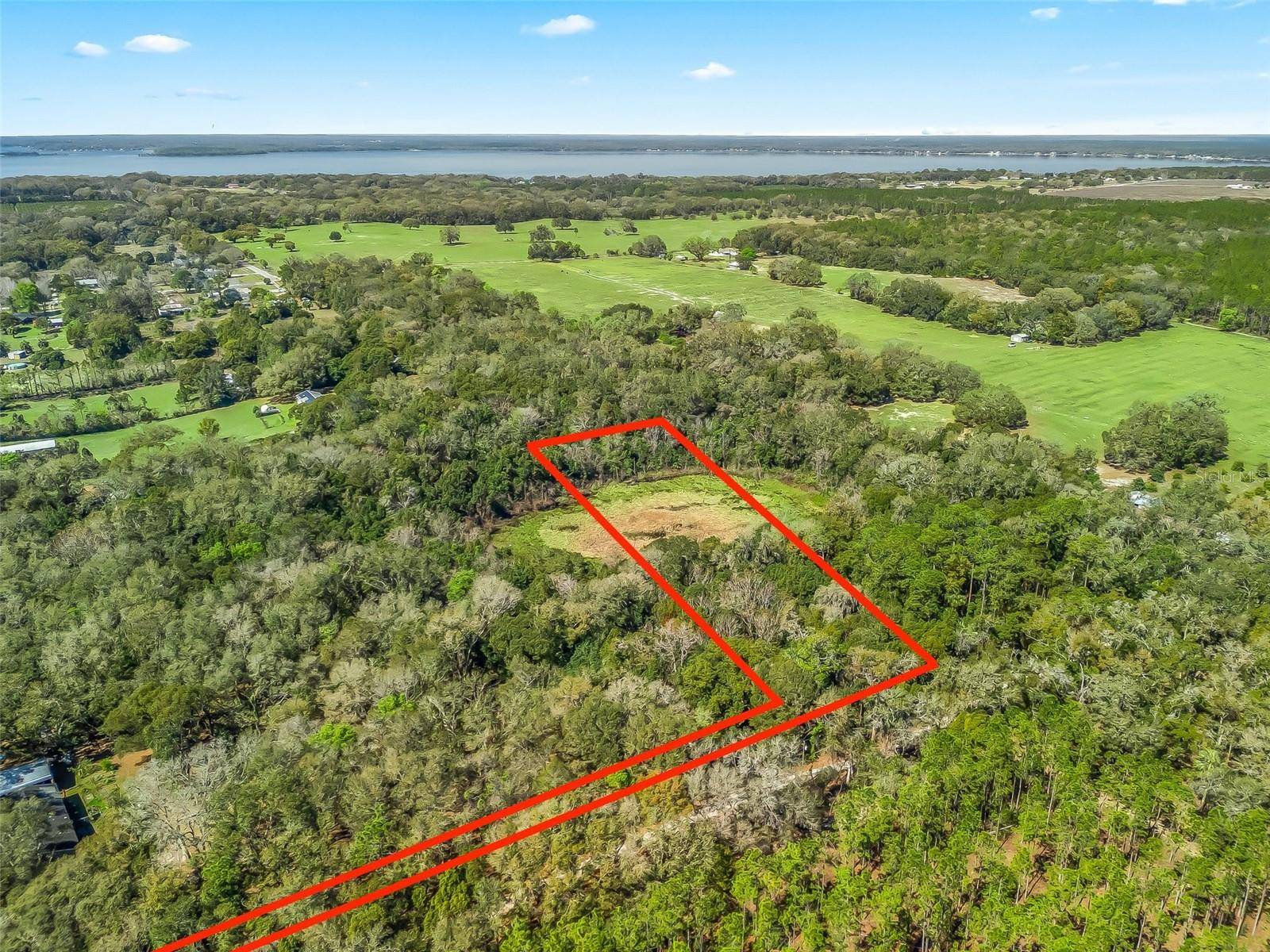 15363 SE 156TH PLACE RD, Weirsdale, FL 32195