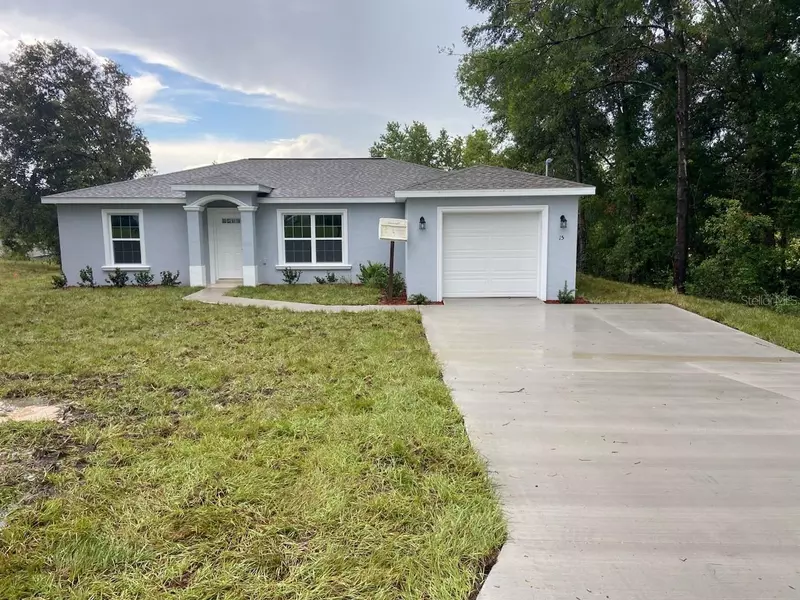 15 W LYNNHAVEN PL, Citrus Springs, FL 34434