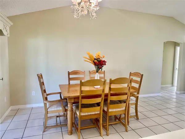 The Villages, FL 32159,1213 EL ESPARZA LN