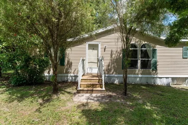814 HIGH ST, Lady Lake, FL 32159