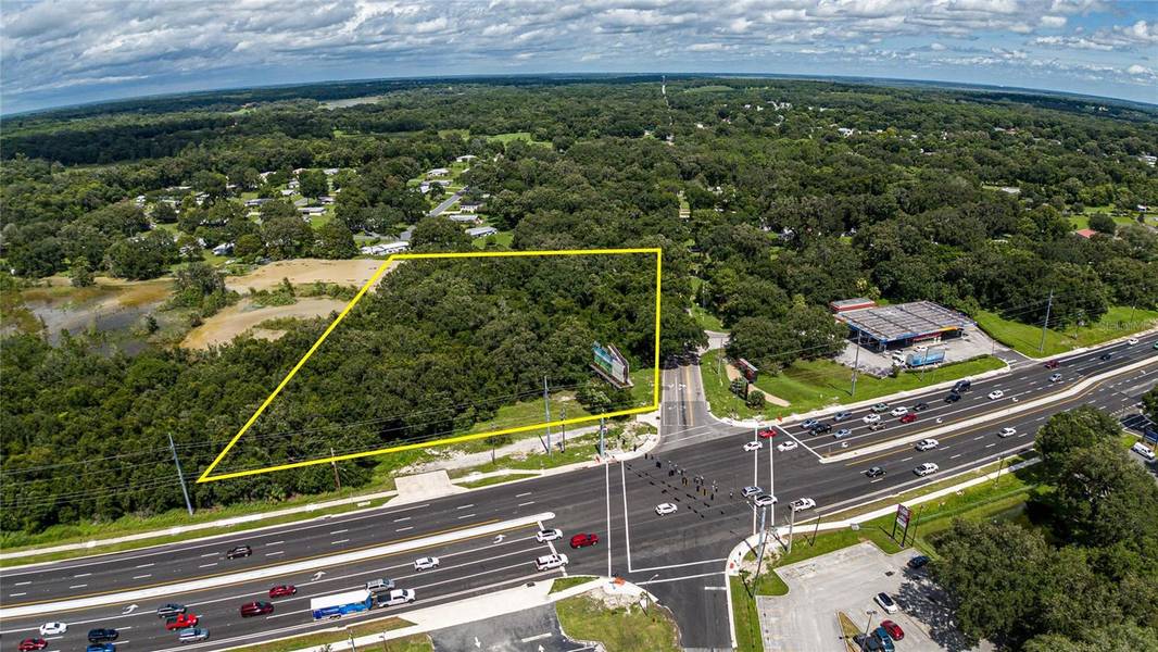 353 S US HWY 27/441, Lady Lake, FL 32159