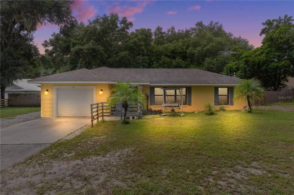 308 N VALLEY RD, Fruitland Park, FL 34731