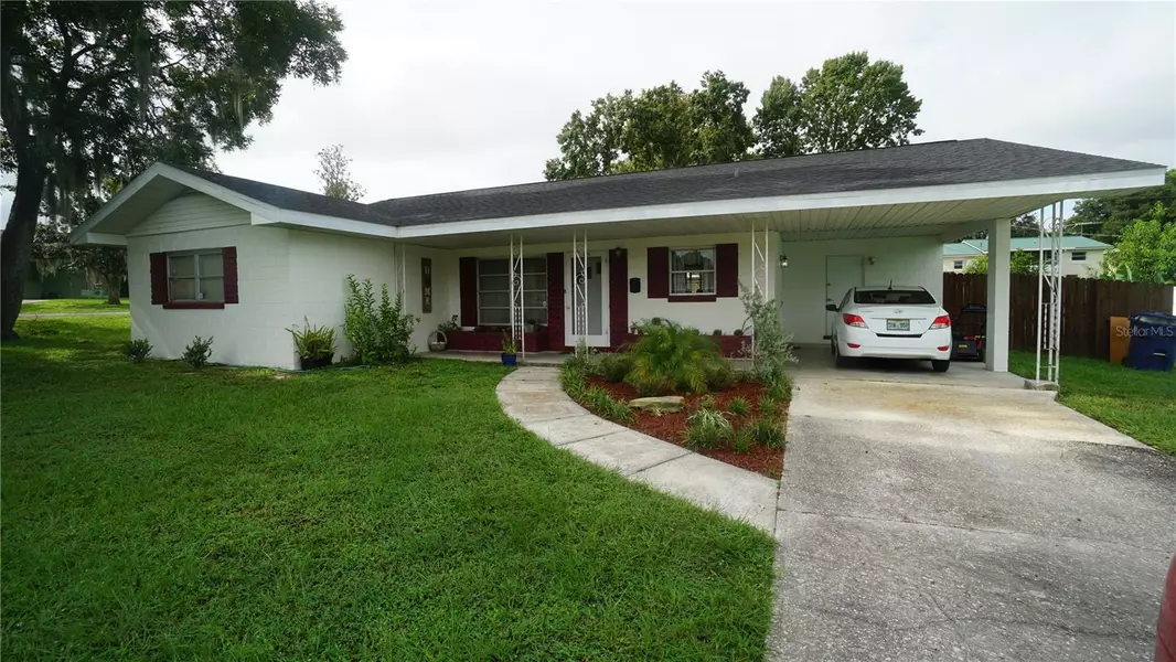 470 E BEACH ST, Groveland, FL 34736