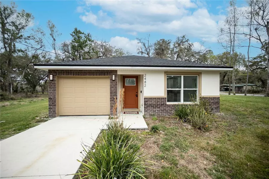 2482 COUNTY ROAD 423, Lake Panasoffkee, FL 33538