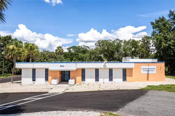 901 N GROVE ST  / SR 19, Eustis, FL 32726