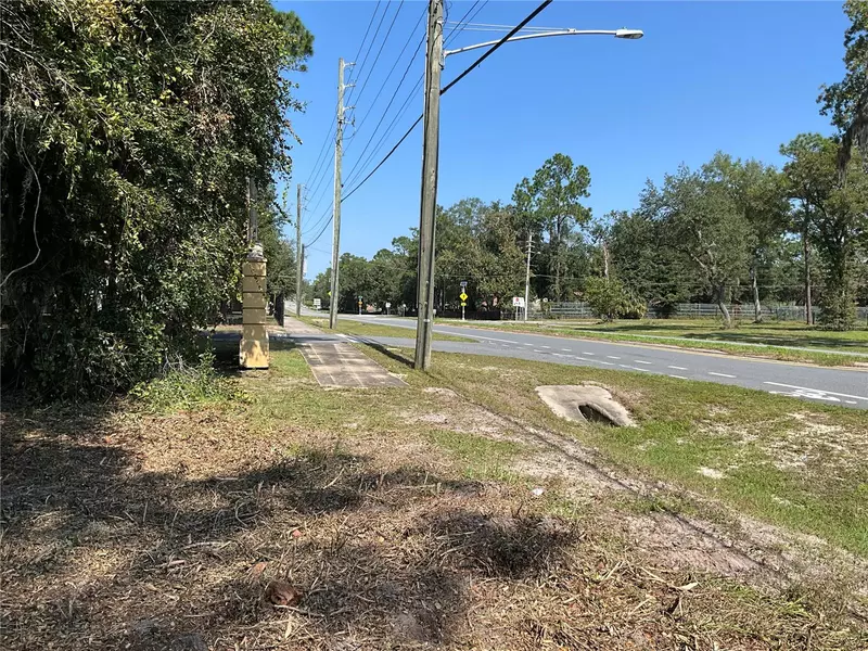 SE 43RD ST, Gainesville, FL 32641