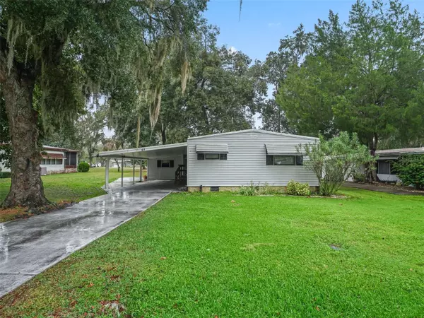 65 N BOBWHITE RD,  Wildwood,  FL 34785