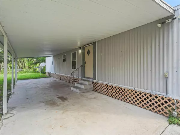 Bushnell, FL 33513,814 W PARKHILL AVENUE