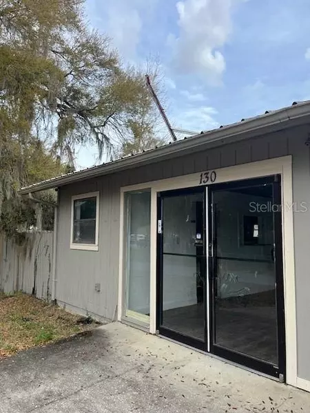 109 W GUAVA ST, Lady Lake, FL 32159