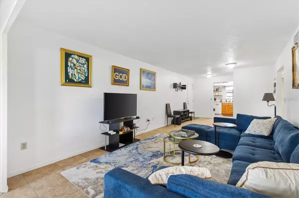 Wildwood, FL 34785,13103 SANDALWOOD DR #13103