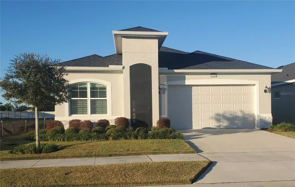 2154 WALLLINGFORD LOOP, Mount Dora, FL 32757