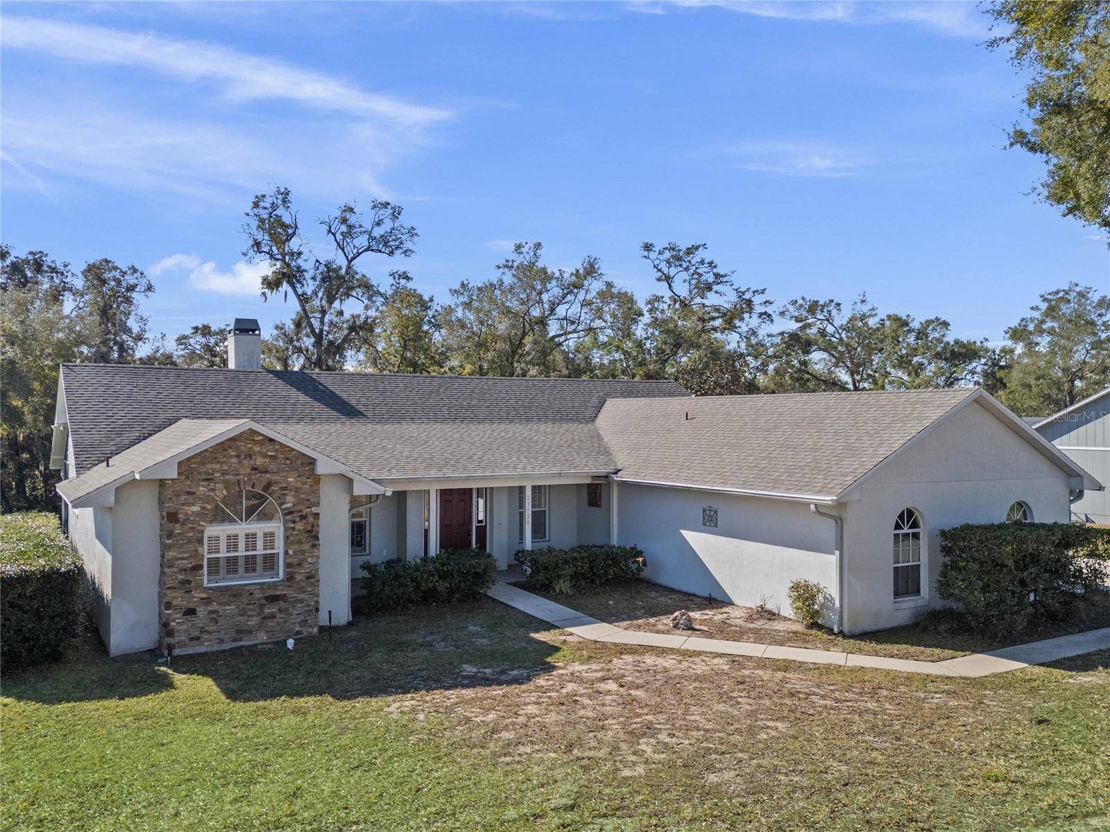 23720 SUNDANCE DR,  Sorrento,  FL 32776