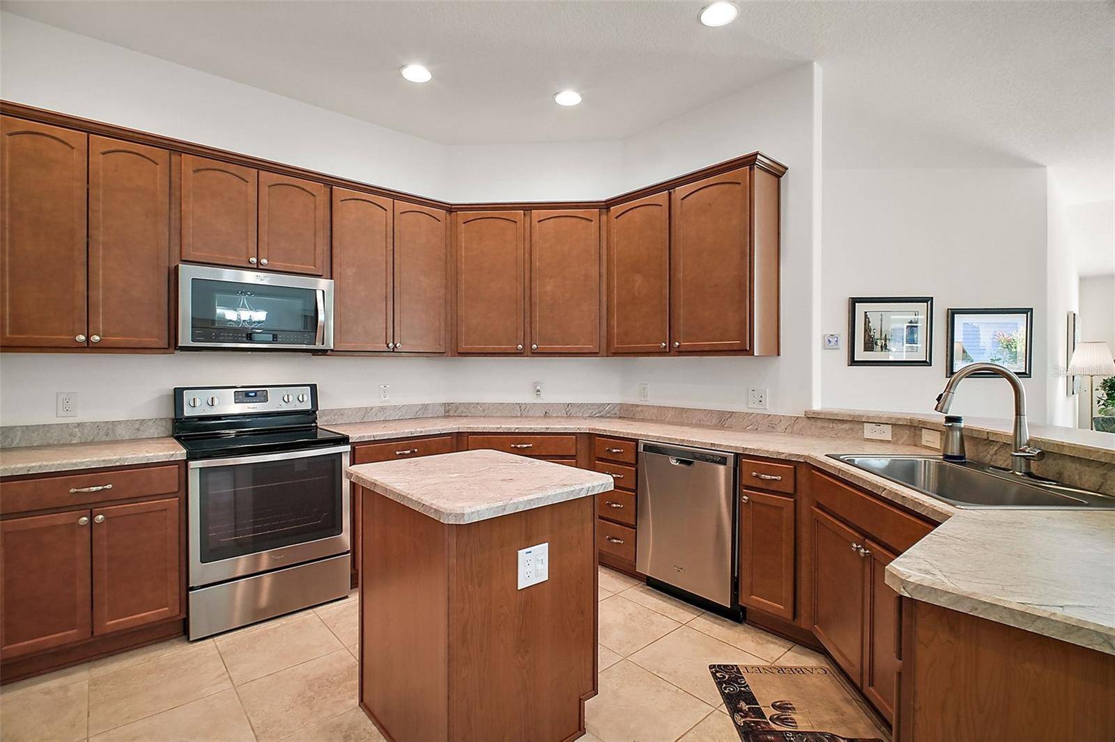 The Villages, FL 32163,963 HART DR