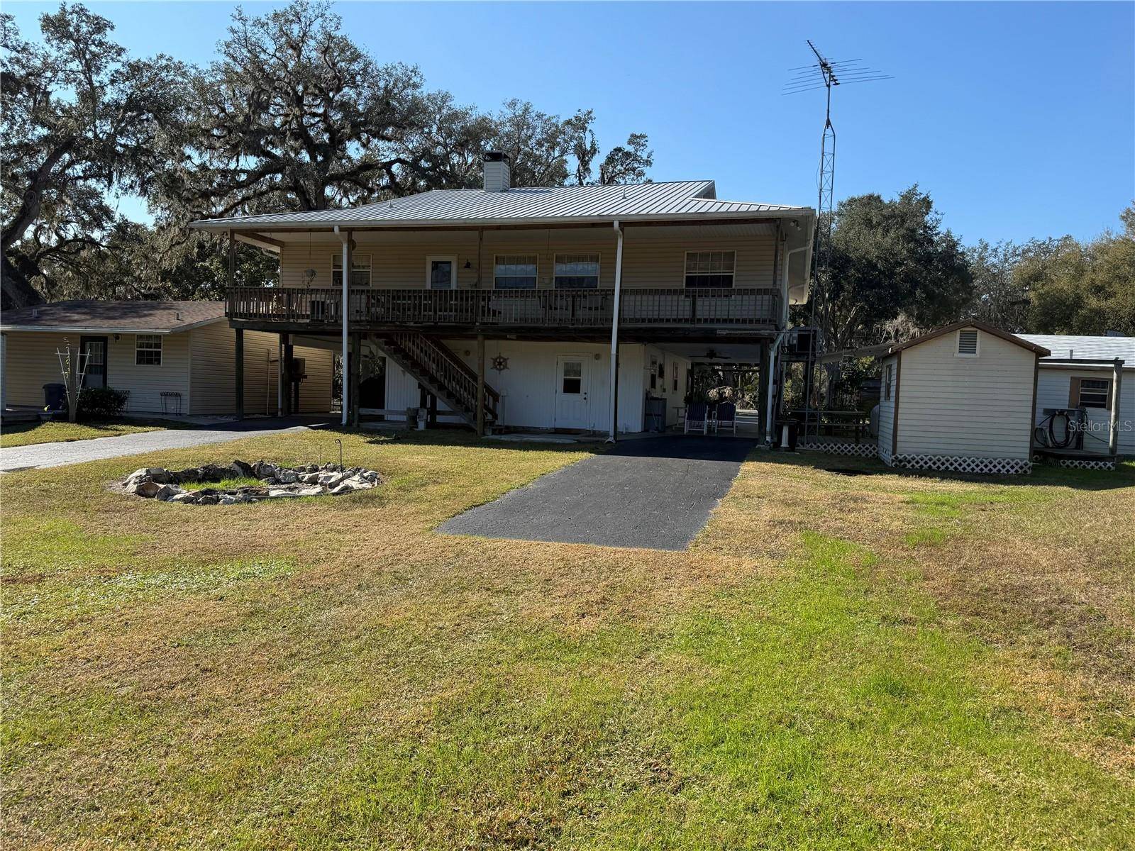 Lake Panasoffkee, FL 33538,2403 COUNTY ROAD 416N