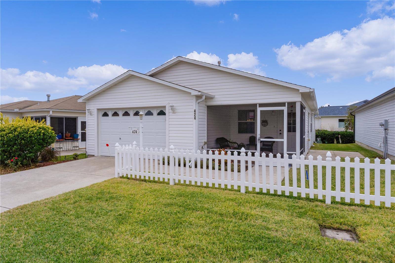 The Villages, FL 32162,424 ROSE CROFT TER