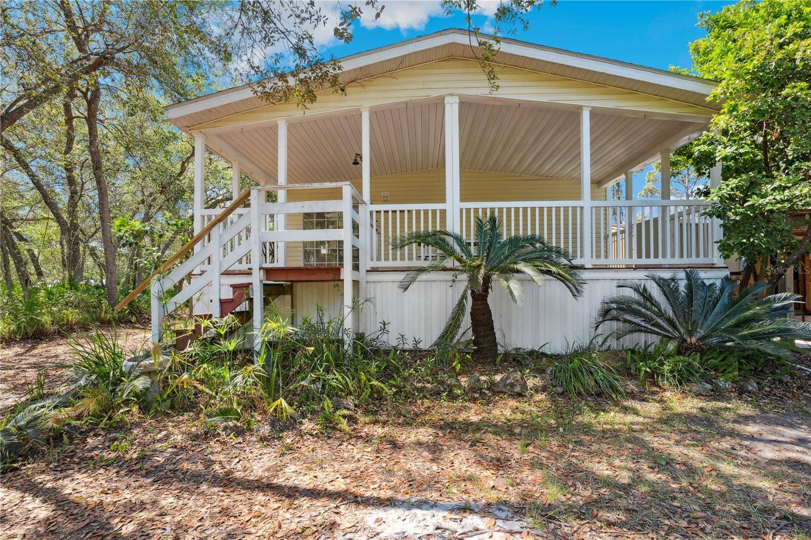 9305 ANCON AVE, Webster, FL 33597