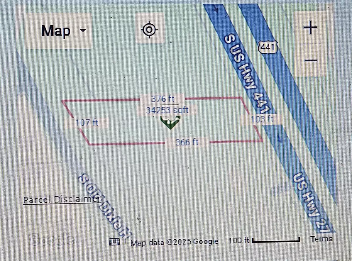 Lady Lake, FL 32159,524 S US HIGHWAY 27 - 441 #441