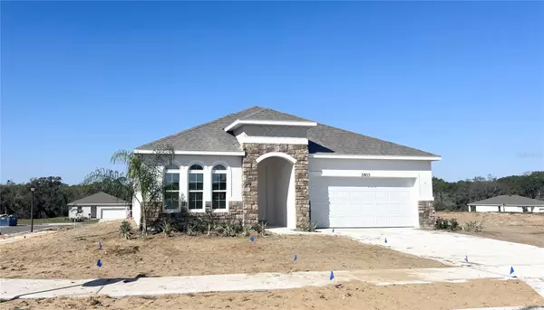 2803 SUPERMARINE RD, Tavares, FL 32778