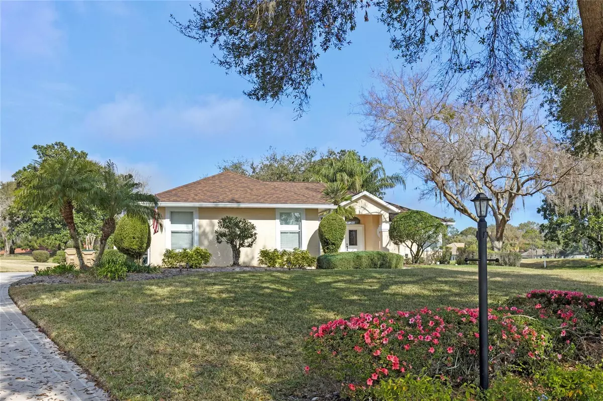 Lady Lake, FL 32159,39131 GRIFFIN LNDG