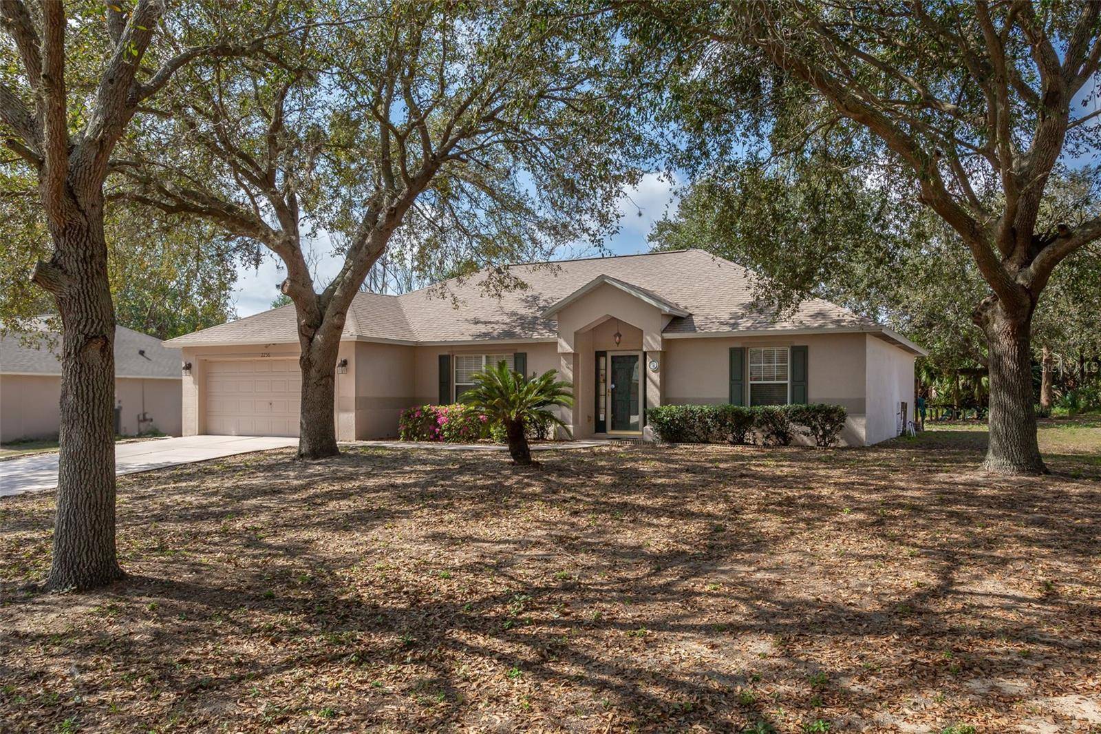 2256 LAKE POINTE CIR, Leesburg, FL 34748
