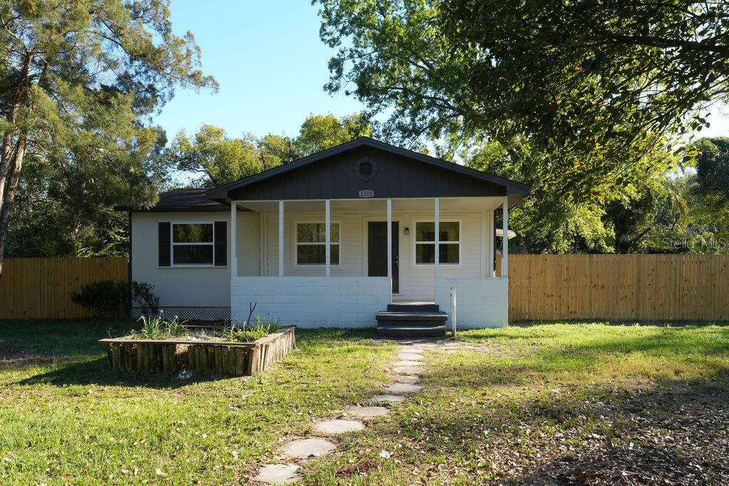 Eustis, FL 32726,2210 GRANT AVE