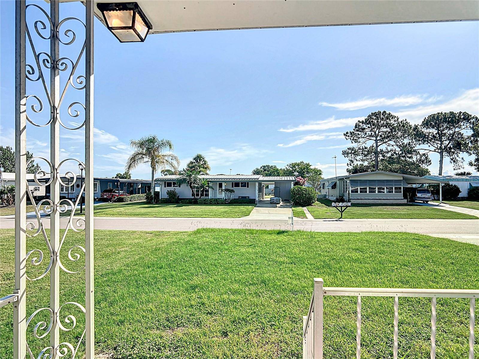 Tavares, FL 32778,1129 ELKHART CIR