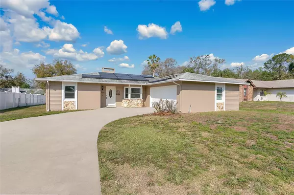 1606 S CENTER ST,  Eustis,  FL 32726