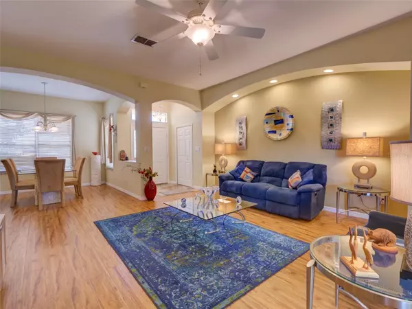 Leesburg, FL 34748,24104 ROBINWOOD ST