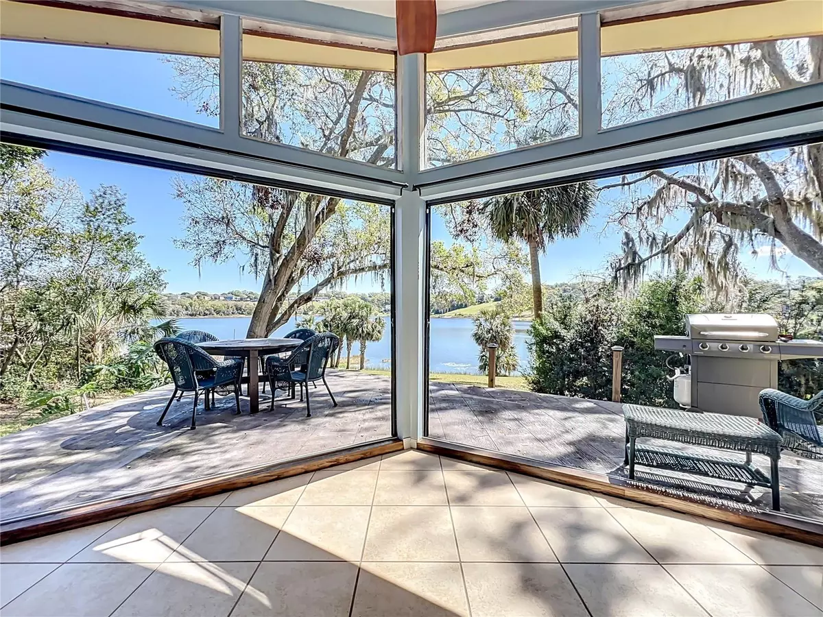 Eustis, FL 32726,1617 LAKE NETTIE CT