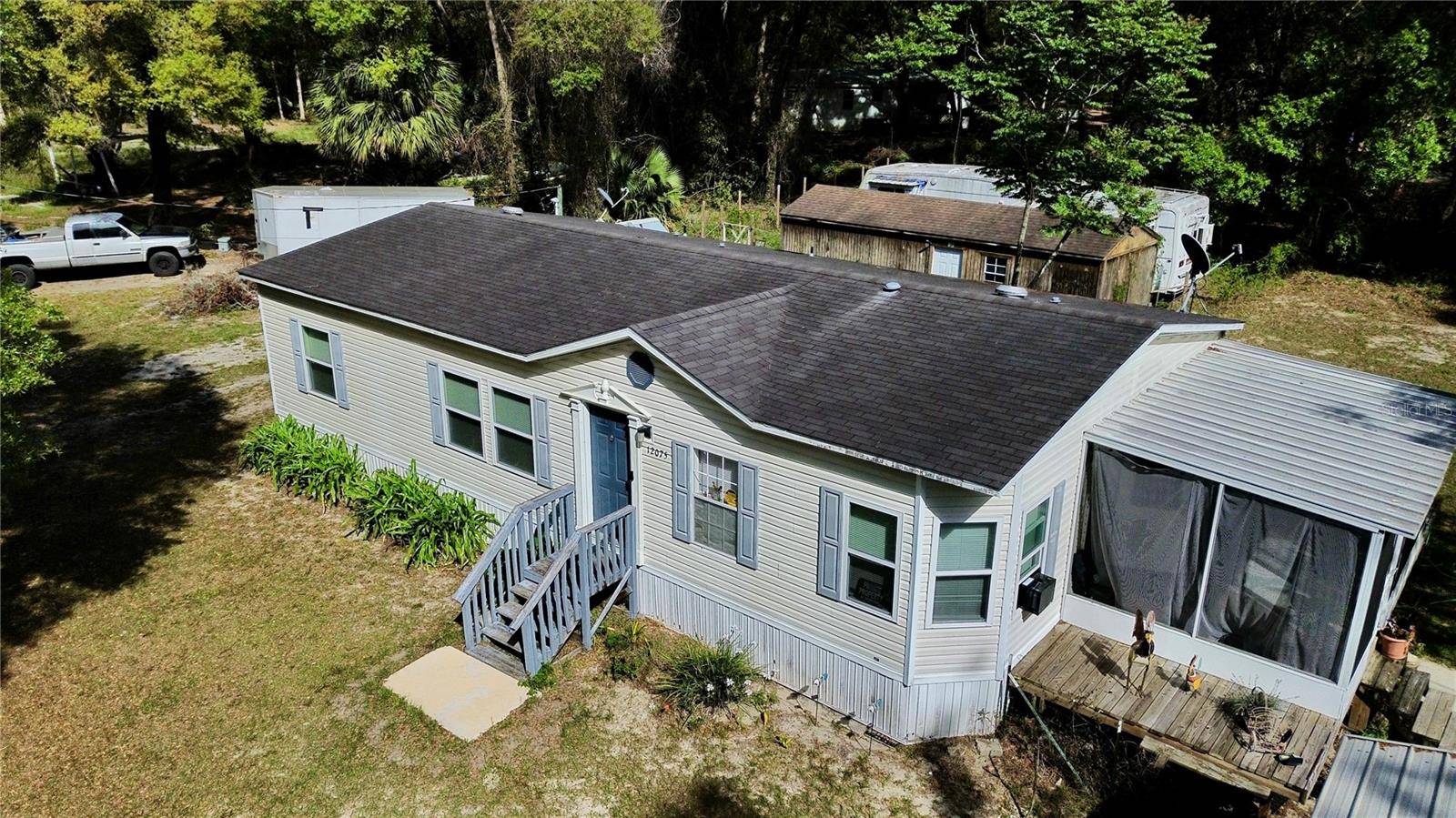 12075 SE 139TH AVE, Ocklawaha, FL 32179