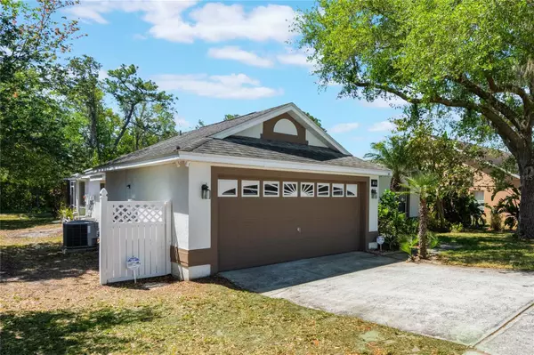 Davenport, FL 33896,815 THOUSAND OAKS BLVD