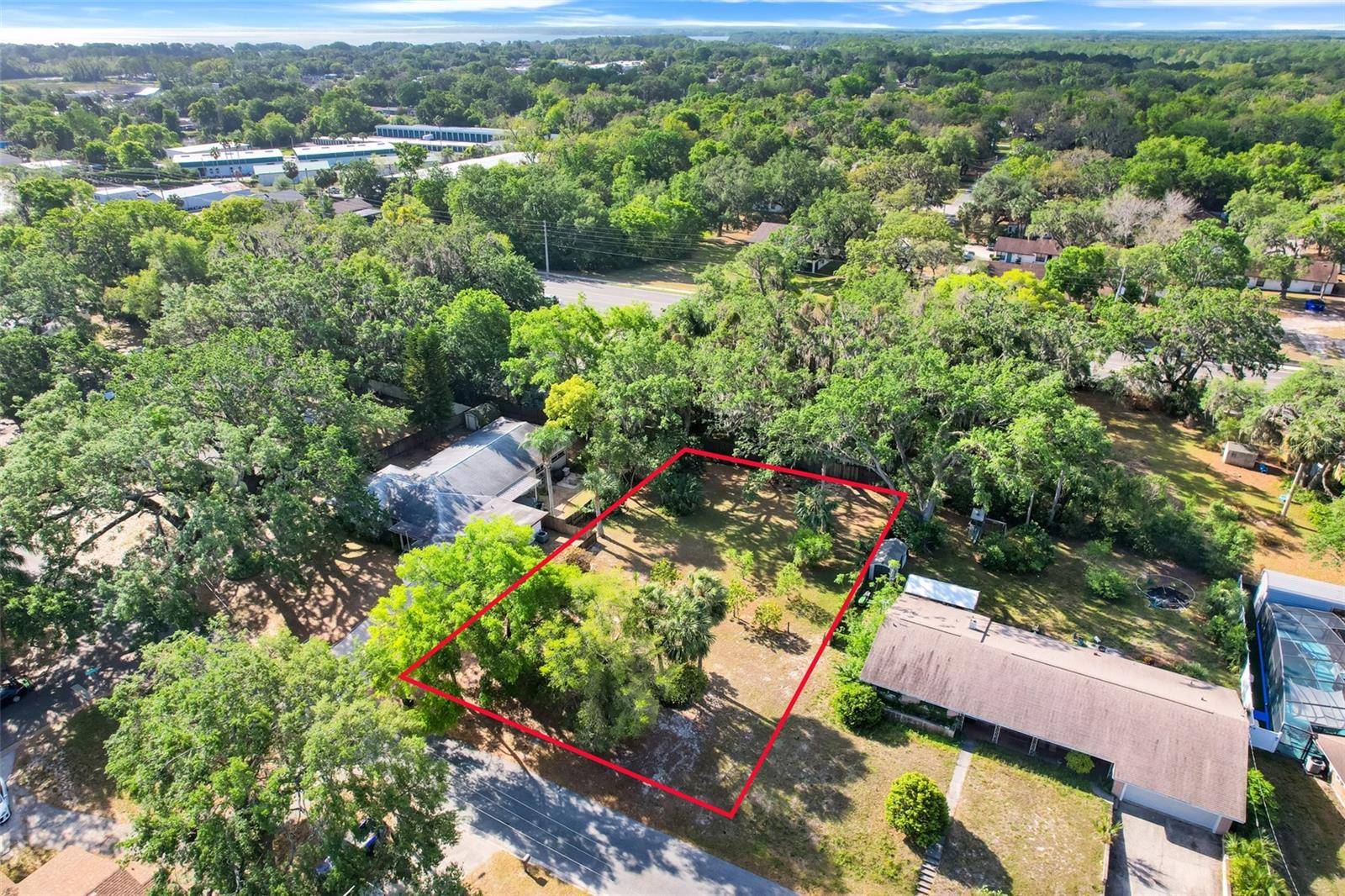 Leesburg, FL 34748,HARCOURT DR