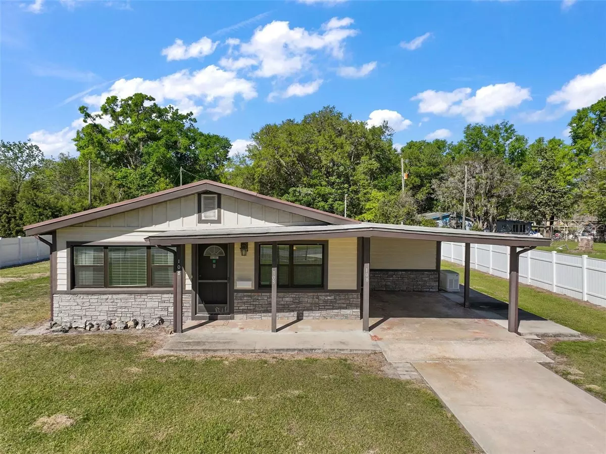 Bushnell, FL 33513,108 N WEST ST