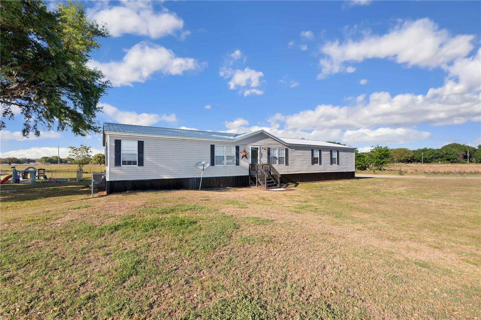 8146 CR 614A, Bushnell, FL 33513