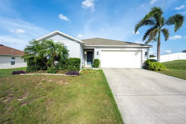 2256 GLADIOLUS LN,  Mascotte,  FL 34753