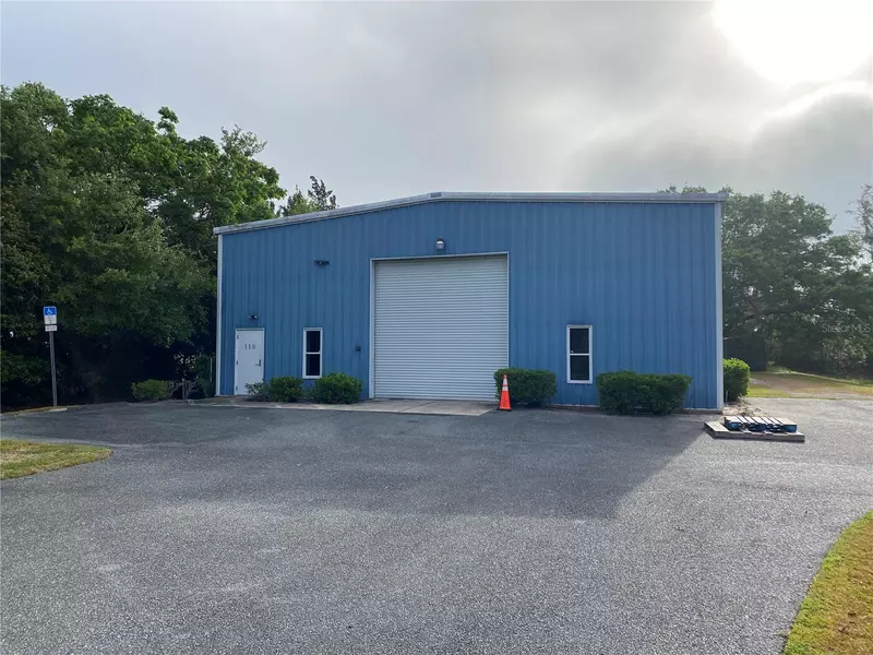 118 WEBER AVE, Leesburg, FL 34748