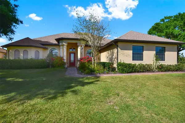 39705 GROVE HTS, Lady Lake, FL 32159