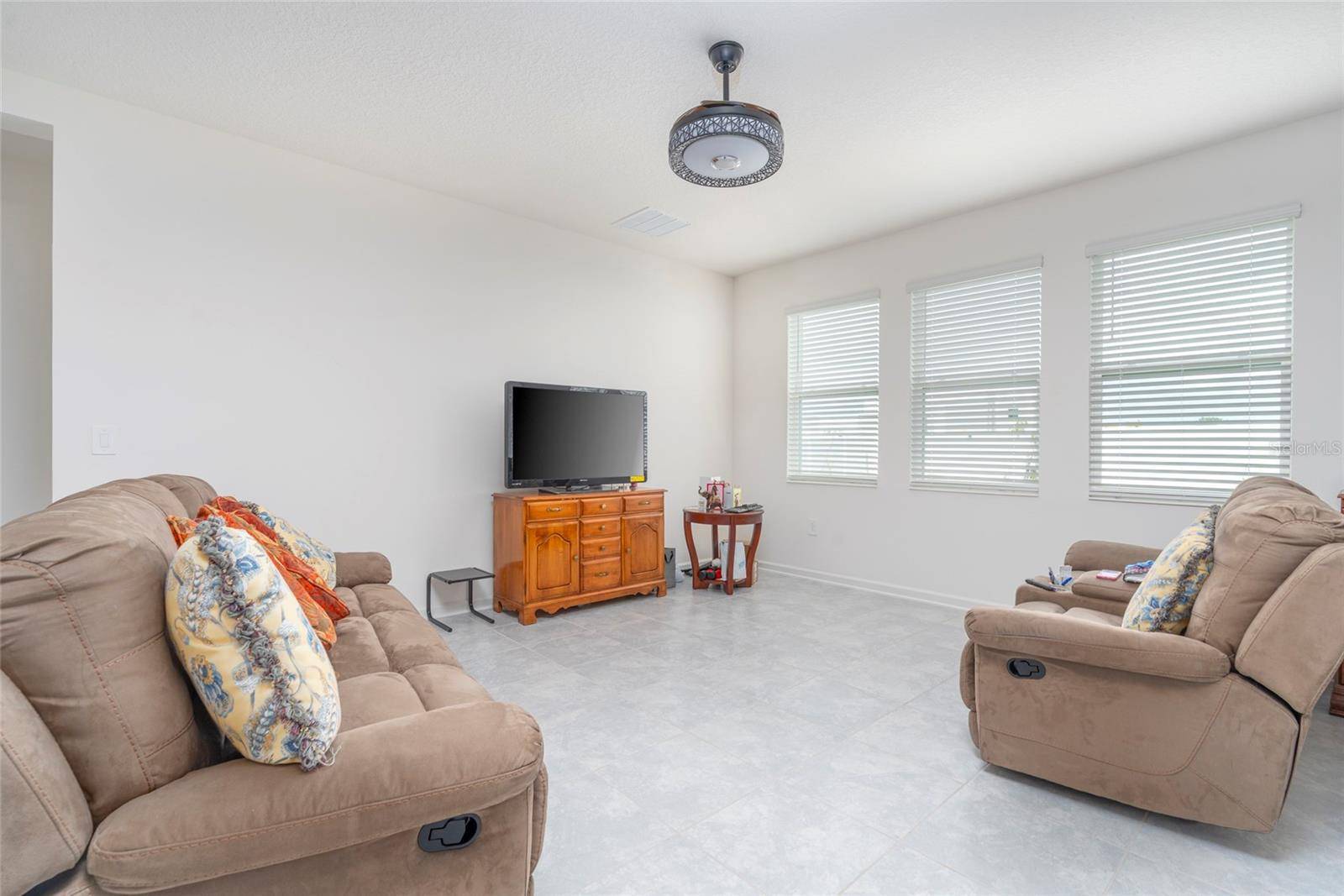Groveland, FL 34736,853 LAUREL VIEW WAY