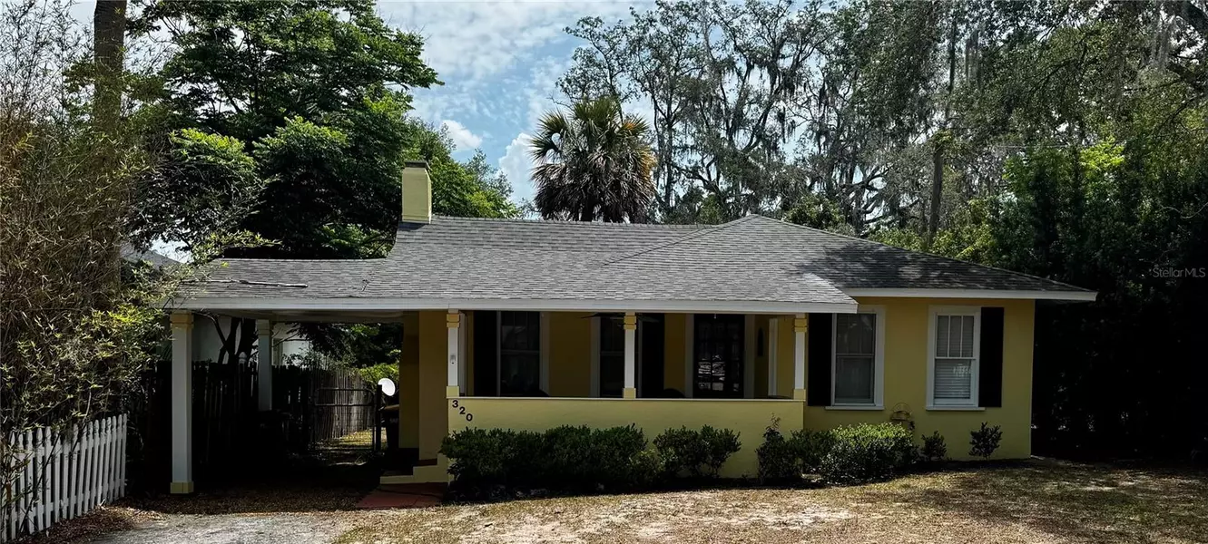 320 N RHODES ST, Mount Dora, FL 32757