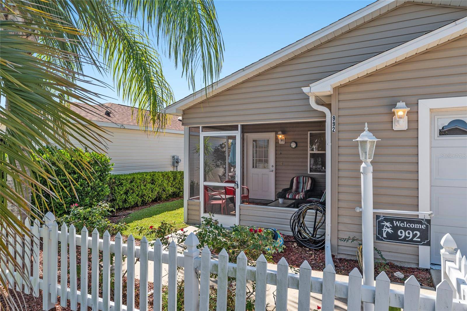 992 PINEWOOD PL, The Villages, FL 32162