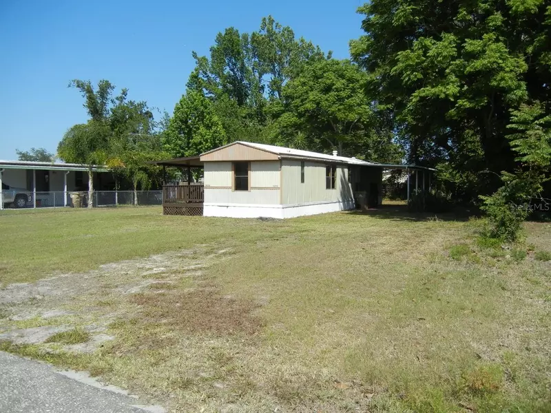34206 LEE AVE, Leesburg, FL 34788